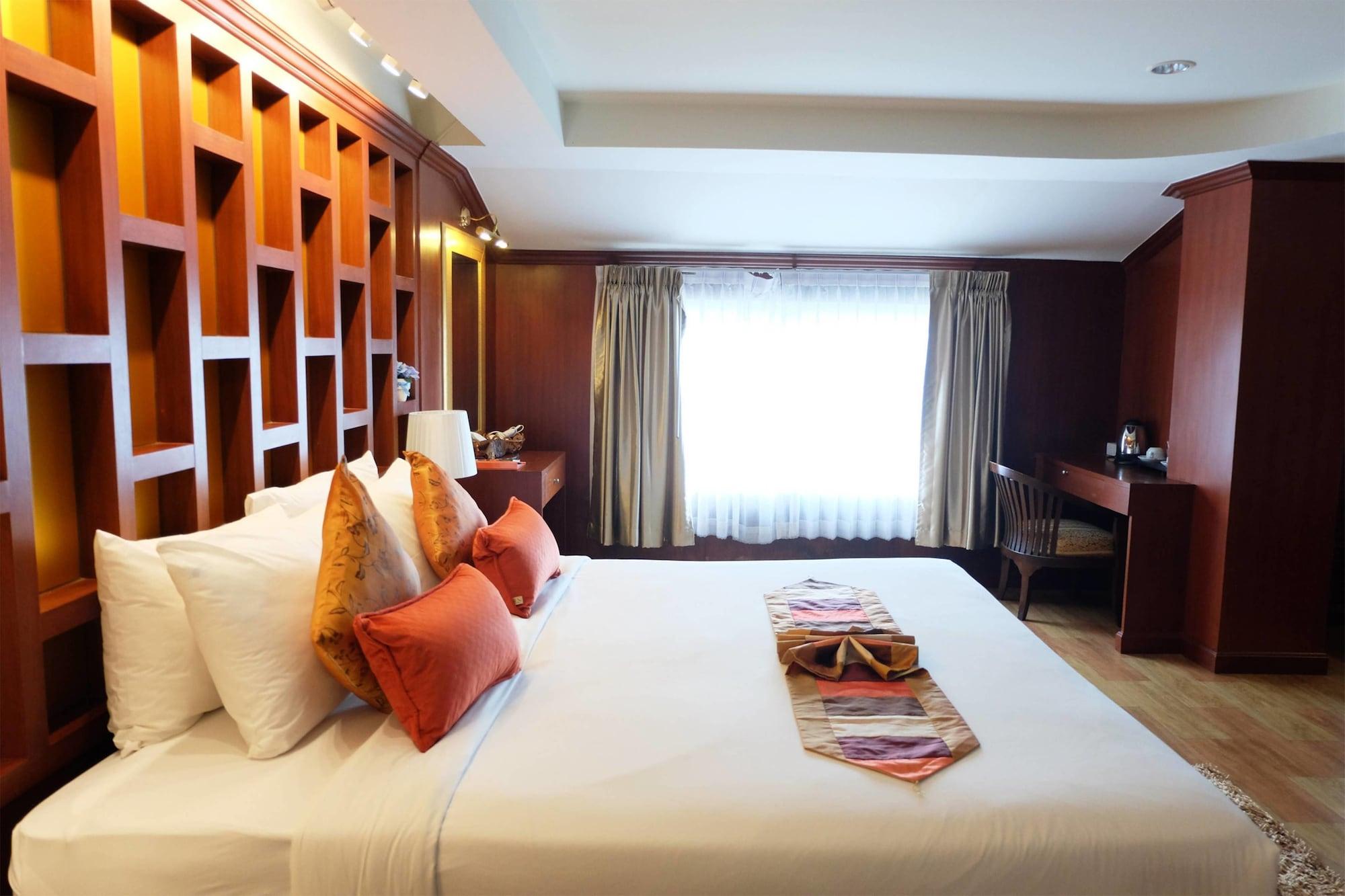 Grandhill Resort&Spa Nakhon Sawan Exterior foto