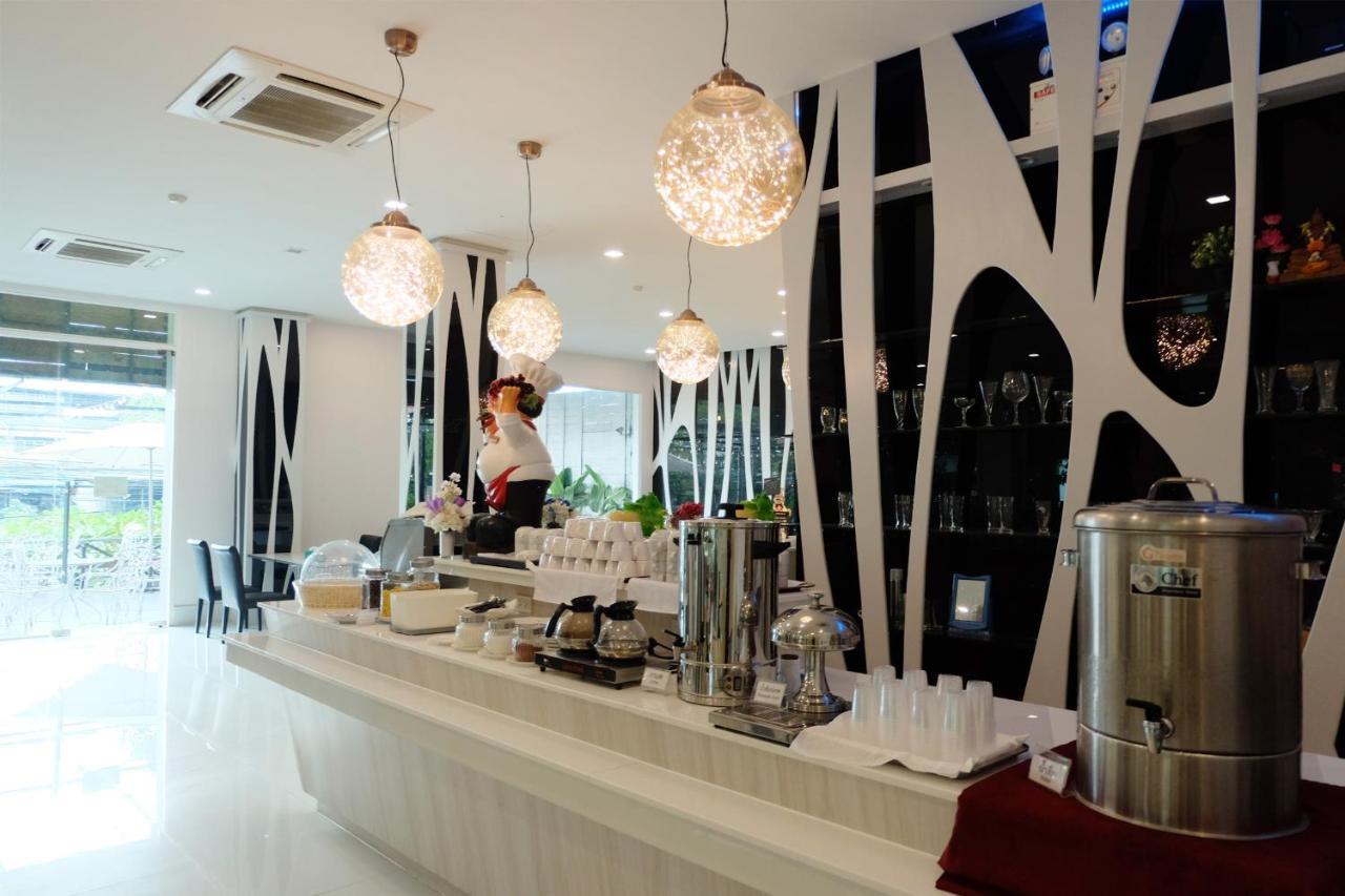 Grandhill Resort&Spa Nakhon Sawan Exterior foto